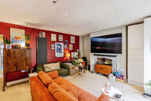 Flat 1, 17, Meridian Place, Bristol photo 3
