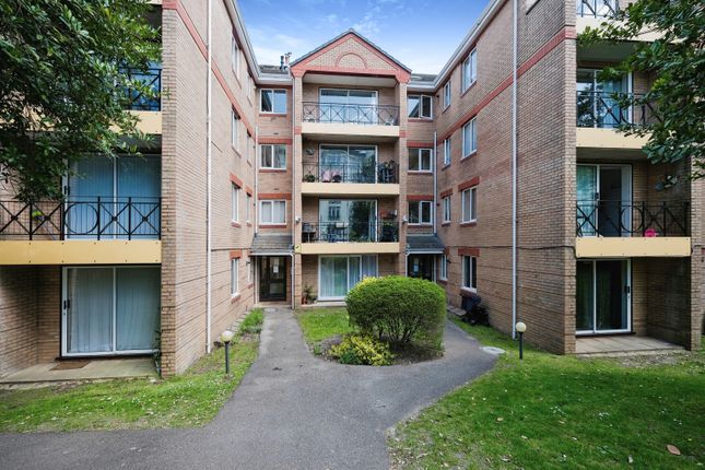 Thumbnail Flat for sale in Parsonage Road, Bournemouth