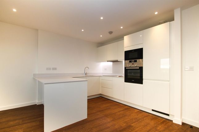 62 Royal Court, Howard Road, Stanmore photo 4