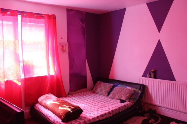 96, Victoria Road, Handsworth, Birmingham photo 4