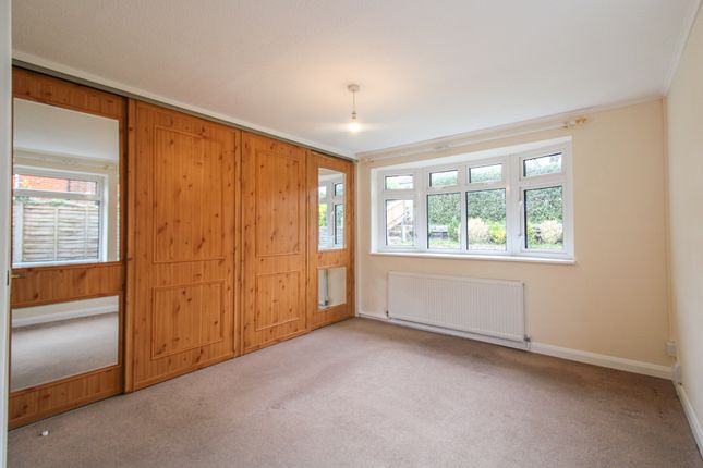 Bungalow for sale in Reading Road, Farnborough
