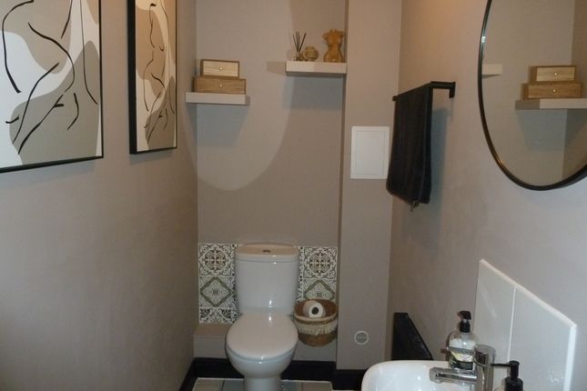 36, Flora Close, Exmouth photo 4
