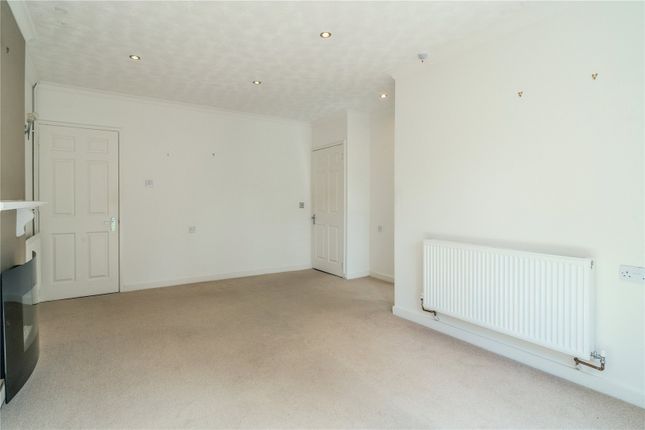 50 Bredon Mews,, Station Road, Broadway photo 5