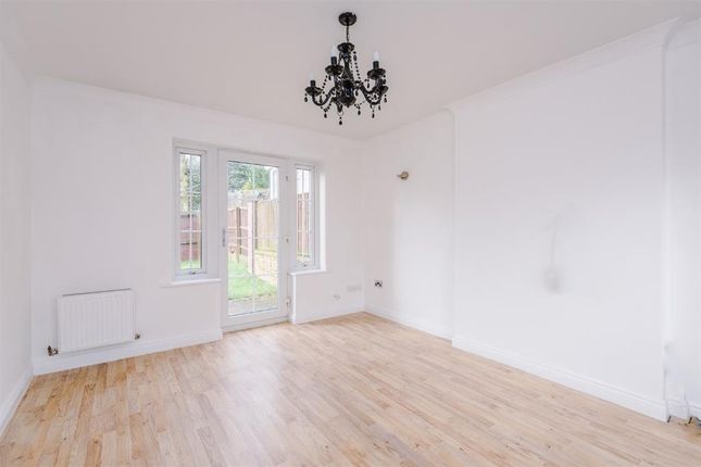 Town house for sale in Oliver Fold Close, Worsley, Manchester