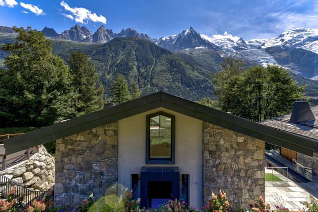 Chalet for sale in Chamonix, Haute-Savoie, Rhône-Alpes, France