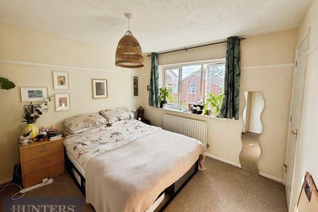 Excalibur Close, Exeter photo 5