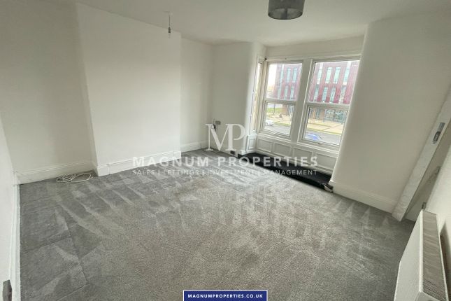 Thumbnail Flat to rent in Newport Road, Middlesbrough