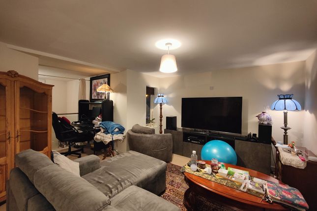 Apartment G3, Zion Chapel,, George Street, West Yorkshire photo 3