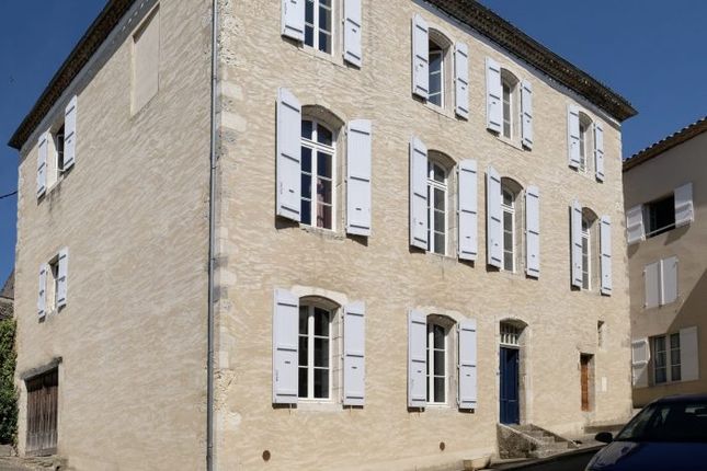 Villa for sale in Mezin, Lot Et Garonne, Nouvelle-Aquitaine