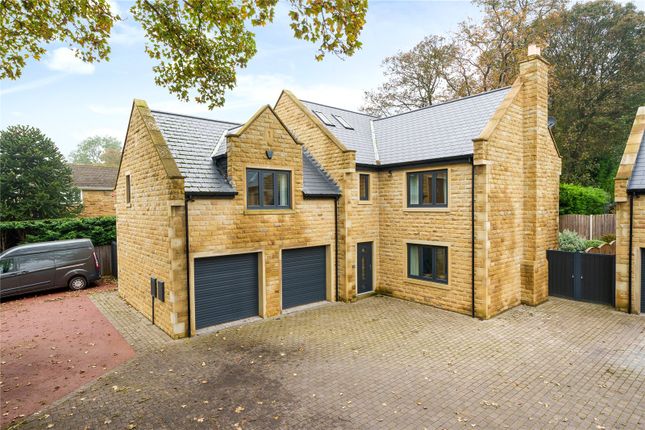 Thumbnail Detached house for sale in Leeds Road, Oulton, Leeds, West Yorkshire