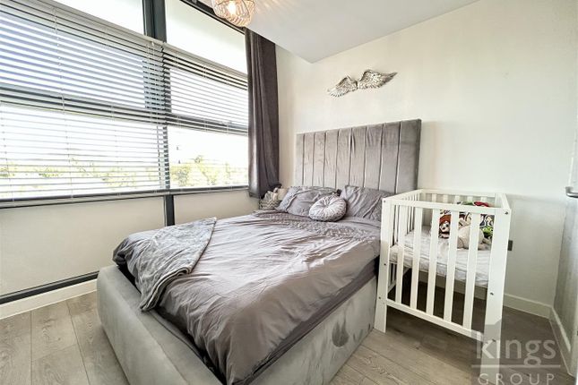Flat 198, Edinburgh House, Edinburgh Gate, Harlow photo 4