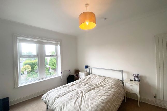 54a, Woodhall Road, Pudsey photo 4