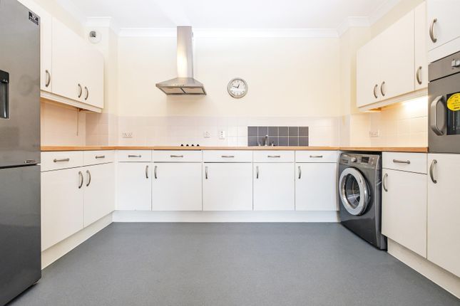 Flat for sale in Durrington Lane, Worthing