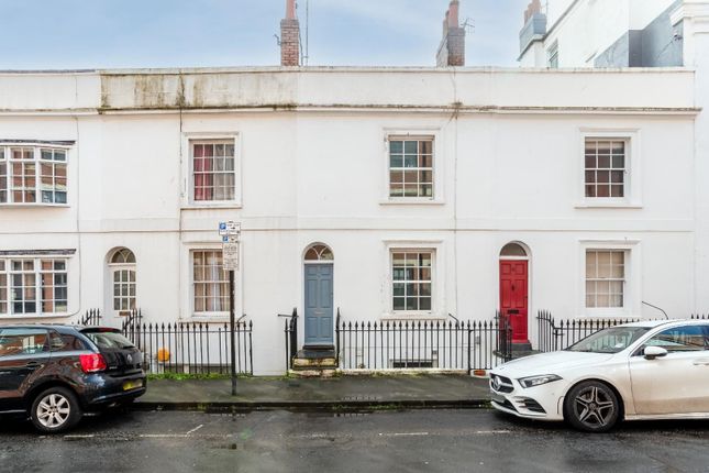 Thumbnail Property for sale in Robert Street, Brighton