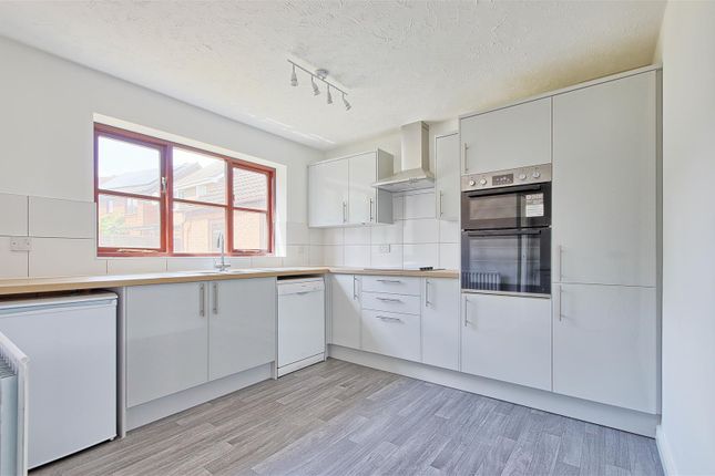 5, Hopkins Close, Cambridge photo 2