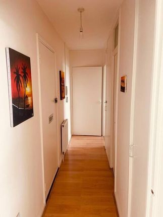 172, Daubeney Road, London photo 4