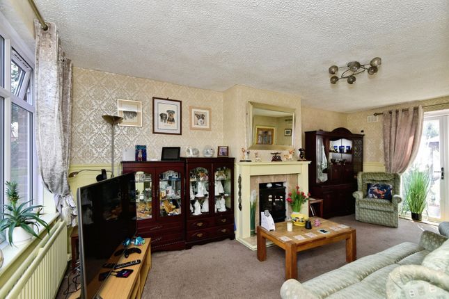 5, Ruscoe Avenue, Cheshire photo 4