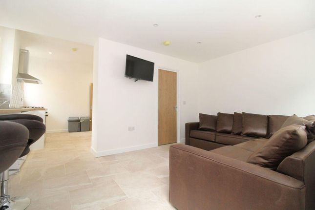 Letty Street, Cardiff photo 4