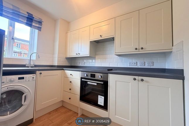 Flat, Crown Quay Prebend St, Bedford photo 2