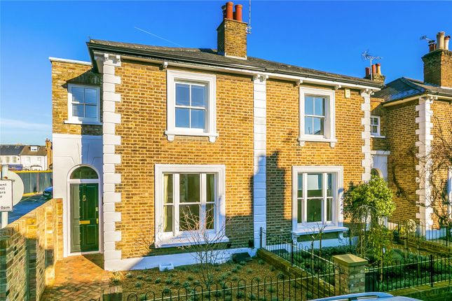 Thumbnail Detached house to rent in Shaftesbury Road, Richmond