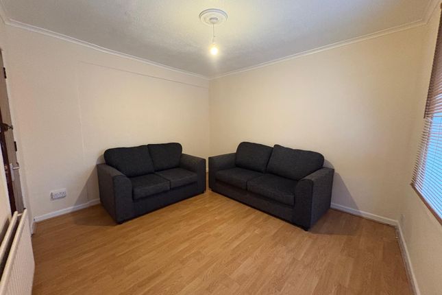 Room 1, 56, Radcliffe Road, Southampton photo 3