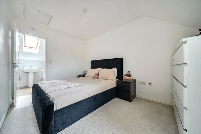36, Mercer Avenue, Ebbsfleet Valley photo 4