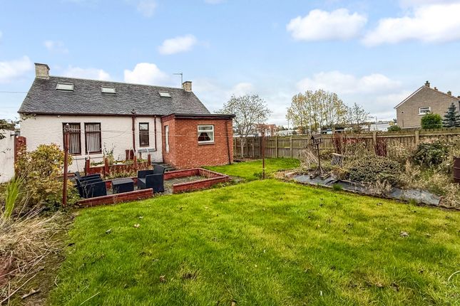 50 Strutherhill, Larkhall photo 2