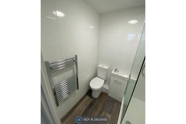 Flat, Haemes House Alfriston Road, Camberley photo 3