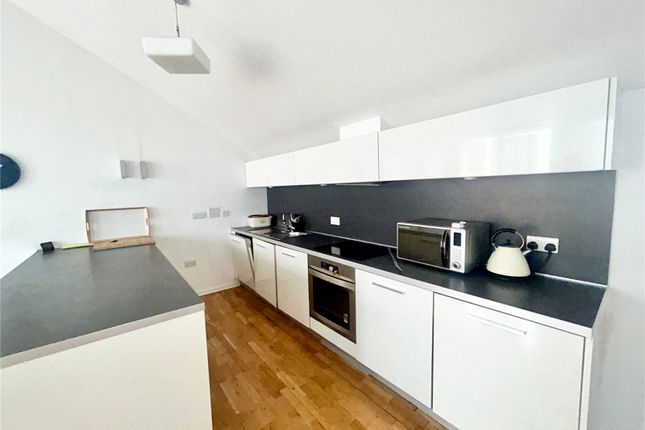 Apartment 9 Generator Hall,, Electric Wharf, West Midlands photo 3
