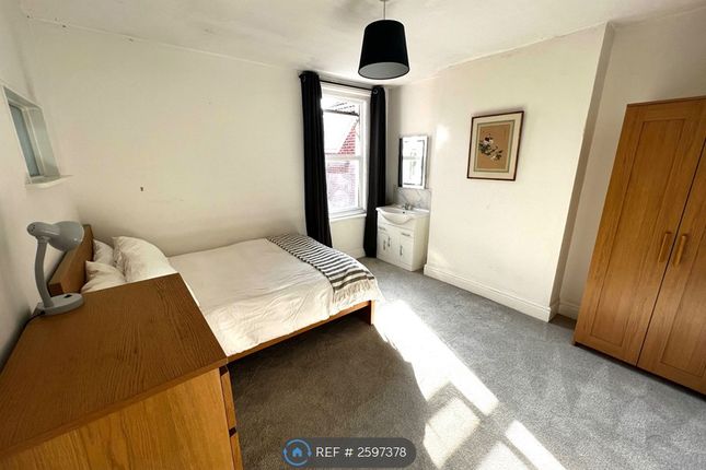 Bedroom With Sink