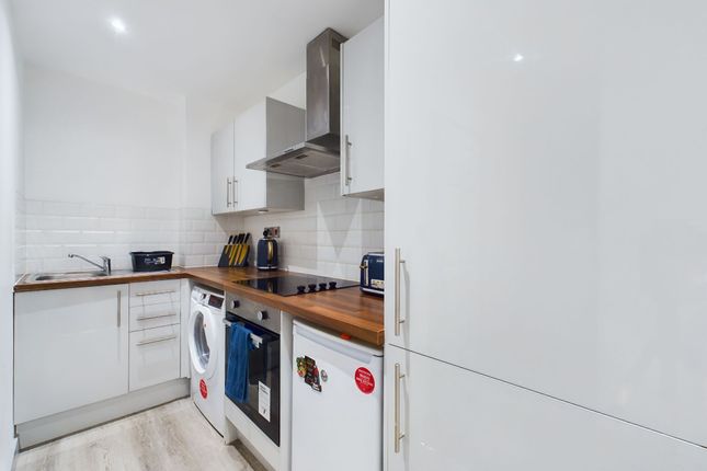 Flat for sale in Tivoli House, South Street, Hull