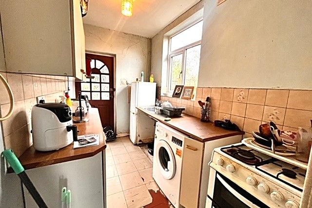 Semi-detached house for sale in Braunstone Close, Leicester