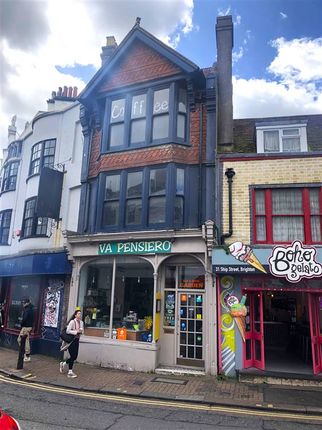 Retail premises to let in Ship Street, Brighton
