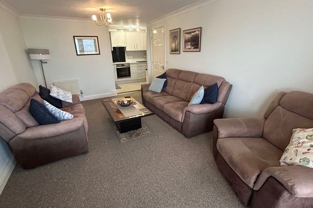 Apt 6, Rhos Abbey, Rhos Promenade, Colwyn Bay photo 4