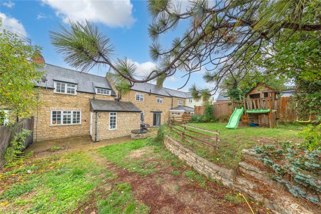 Watling Street, Towcester photo 4