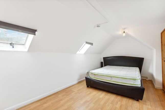 Flat to rent in Brick Lane, Brick Lane