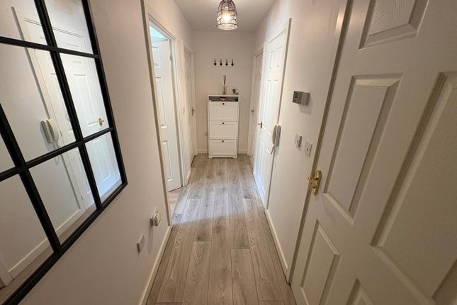 33, Hobby Way, Cannock photo 5