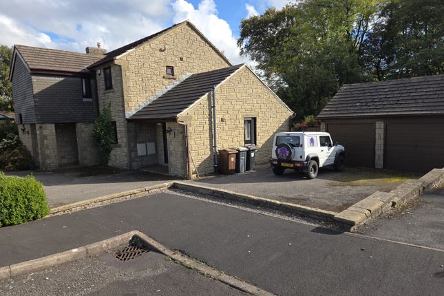 7, Lismore Park, Buxton photo 2