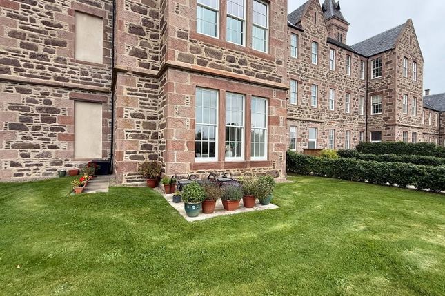 32, Great Glen Place, Inverness photo 2