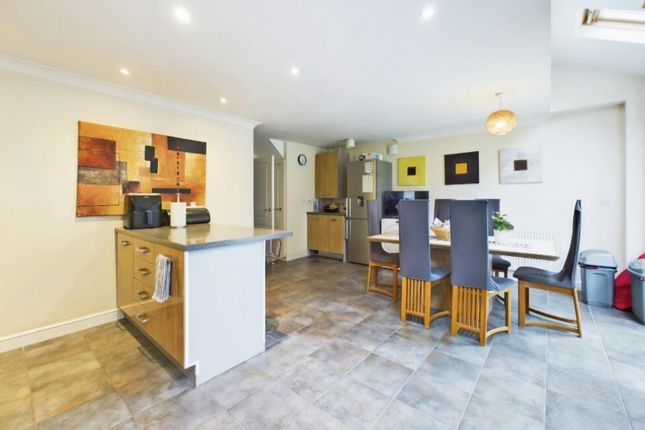 18, Cwrt Y Terfyn, Chester photo 5