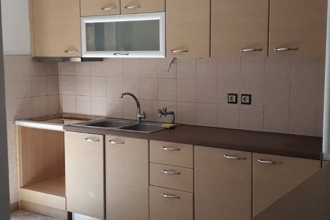 Apartment for sale in Kalavryta 250 01, Greece