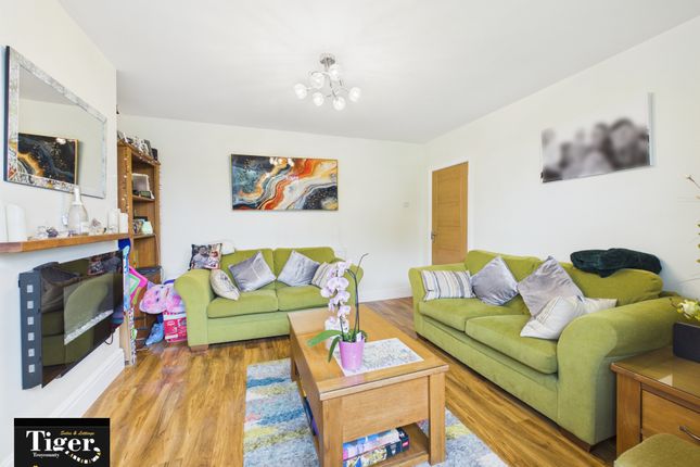 138, Lawson Road, Blackpool photo 3