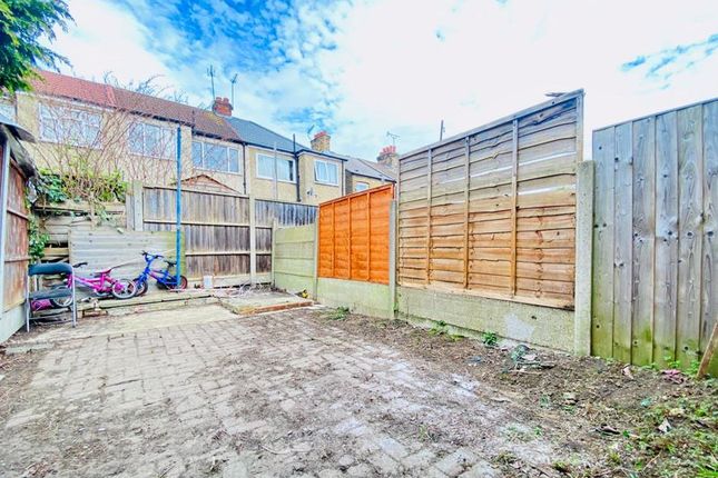 Terraced house to rent in Wedderburn Road, Barking