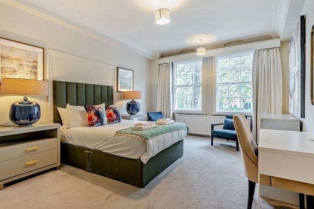 Flat 15, London photo 3