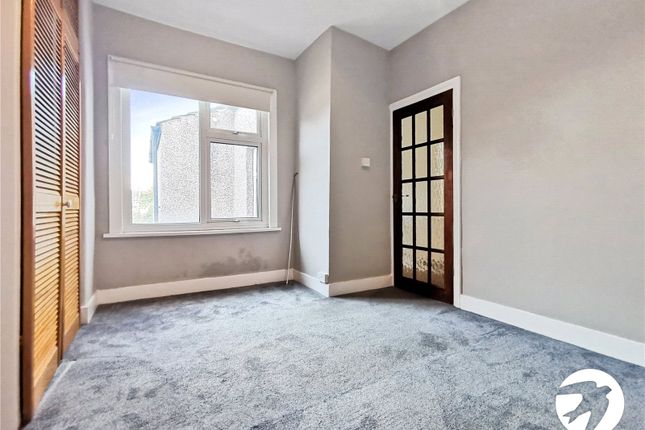 29A, Sheridan Road, Belvedere photo 3