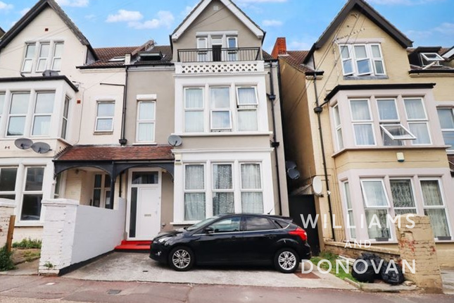 Room to rent in York Road, Southend-On-Sea