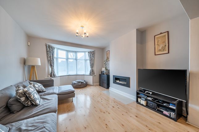 22, Beechwood Avenue, Harrow photo 4