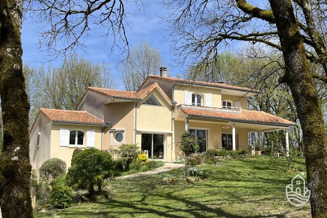 Villa for sale in Montignac-Lascaux, Aquitaine, 24290, France