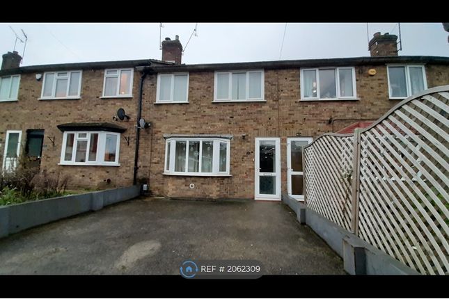 Thumbnail Terraced house to rent in Robin Hood Court, Sutton