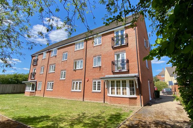 2 bed flat for sale in Barley Close, Wallingford OX10